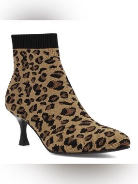 MIA Leopard Print Knit Sock Booties 8M 2.5" Kitten Heel Ankle Boots NWT